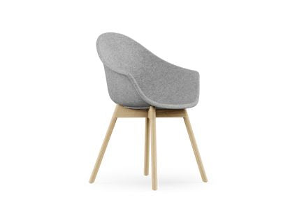 Mamu Moulded fleece Chair, Wooden Leg